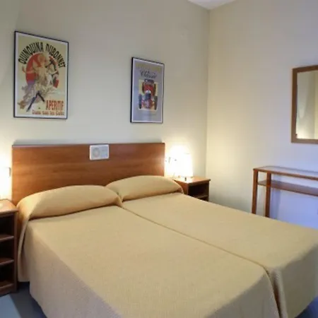 Residencia La Cartuja Hostel Sevilla