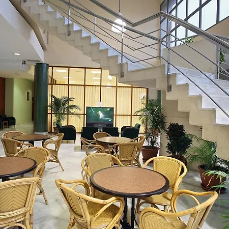 Residencia La Cartuja Hostel Sevilla